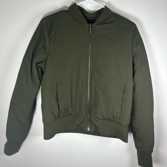 Lululemon Women’s Dark Green Olive Reversible Non-Stop Bomber Jacket, Size 6 - Picture 3 of 9